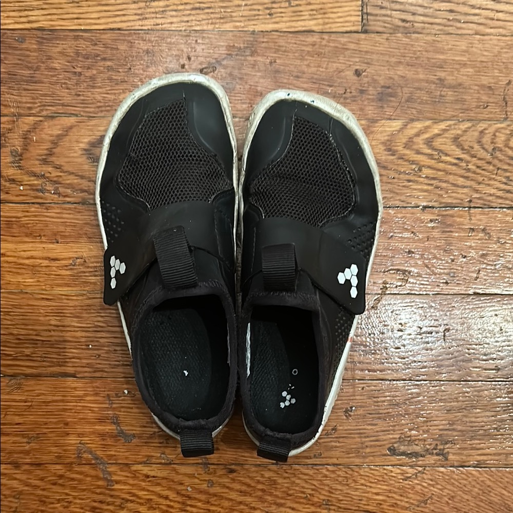Vivobarefoot Primus Sport